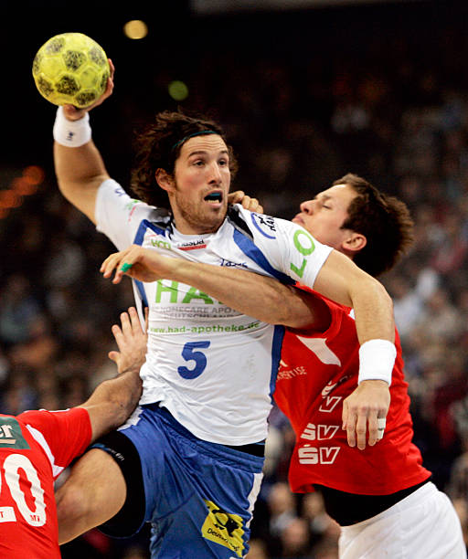 他在场上的 他在场上的